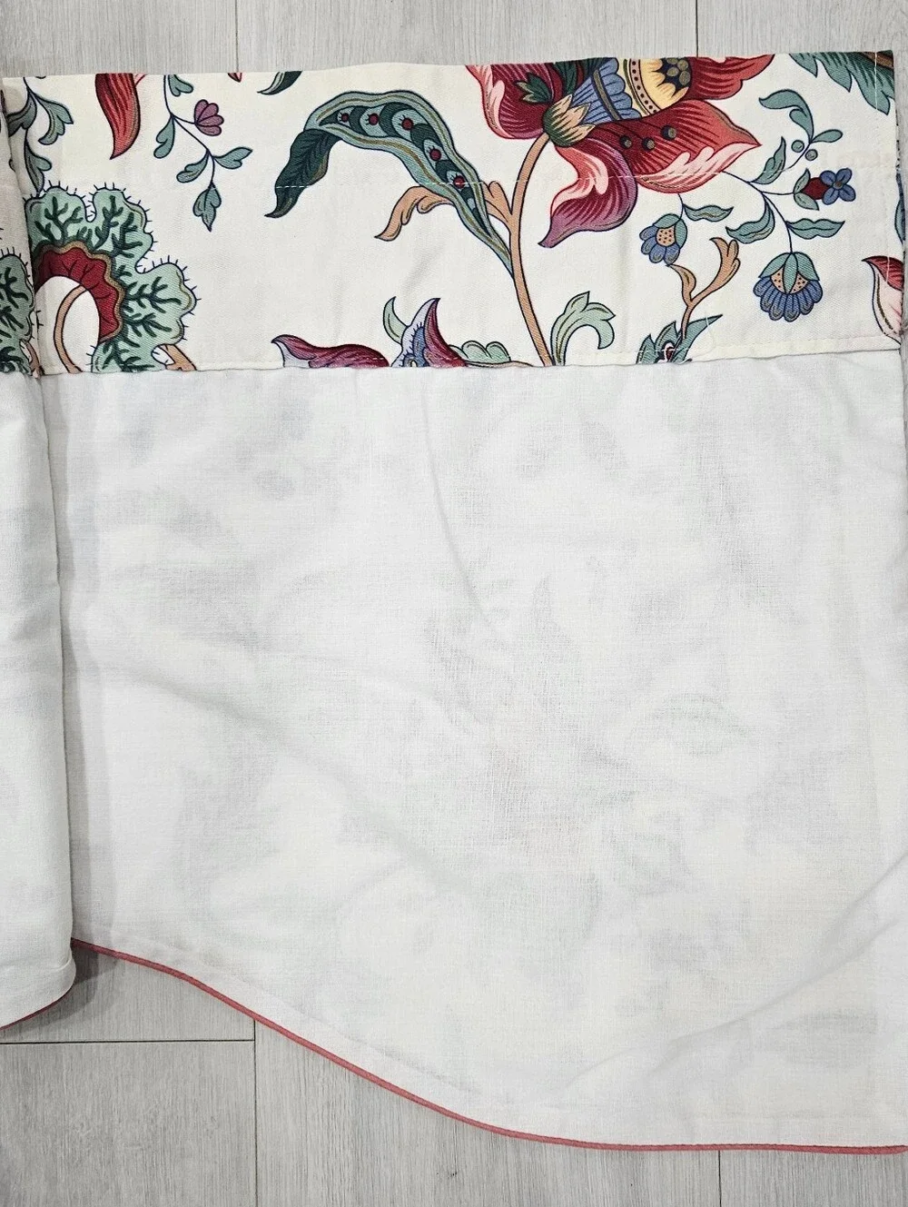 VTG Waverly Jacobean Floral Jewel Tone on Cream Window Valances Chintz PR 70x17